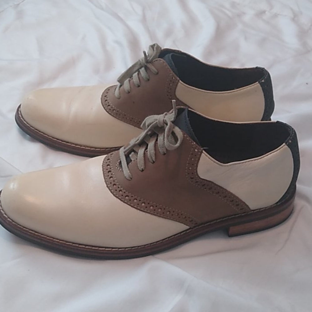 Men's shoes